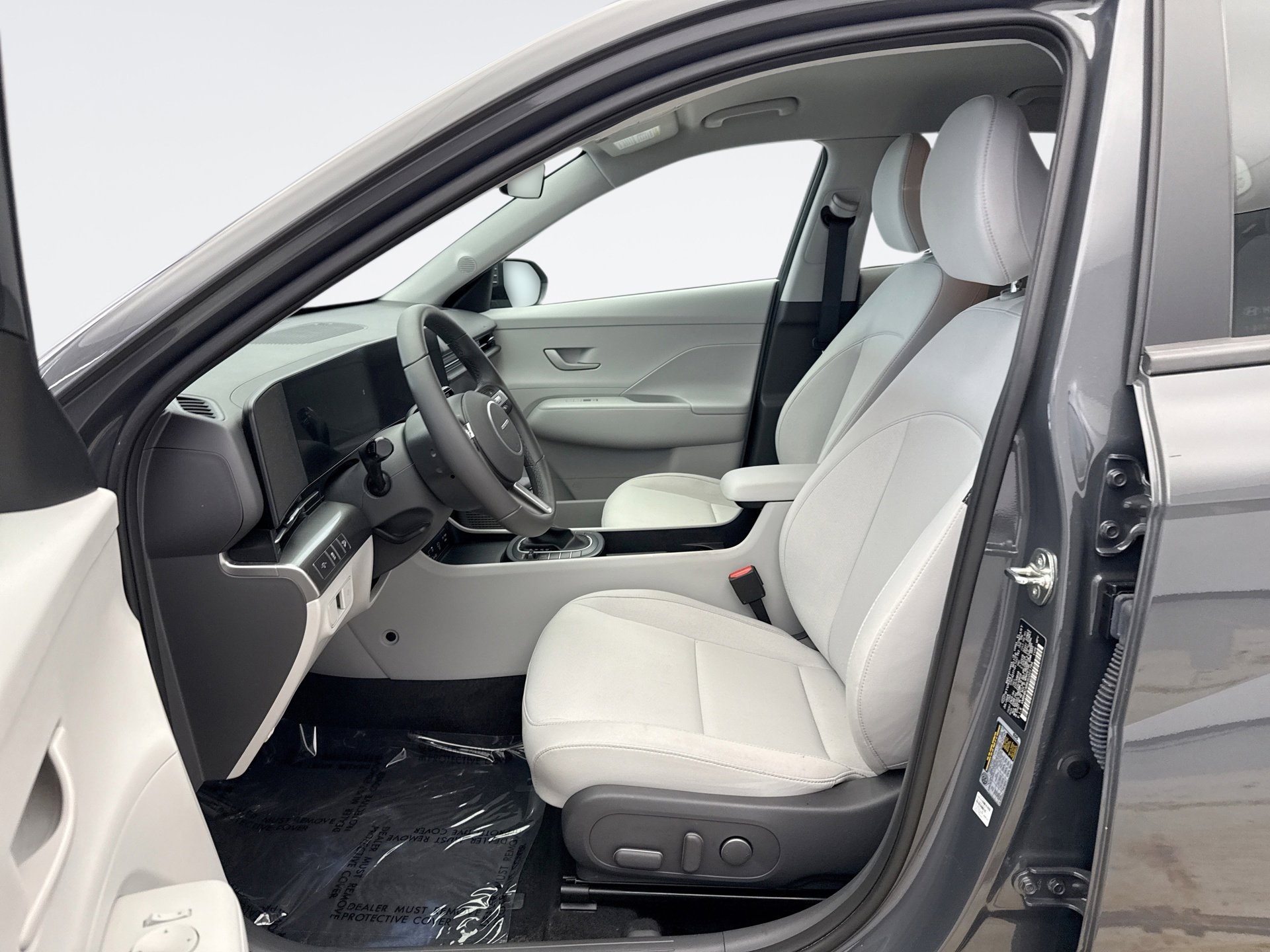 Used 2025 Hyundai Kona SEL AWD/4WD image 10