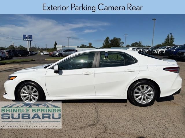 Used 2020 Toyota Camry LE FWD image 7