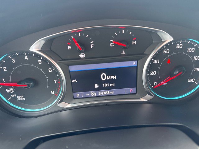 Used 2023 Chevrolet Traverse LT FWD image 18