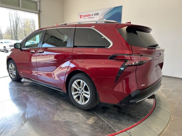Used 2021 Toyota Sienna Limited AWD/4WD image 5