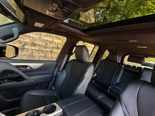 New 2026 Lexus LX 600 F Sport AWD/4WD image 22