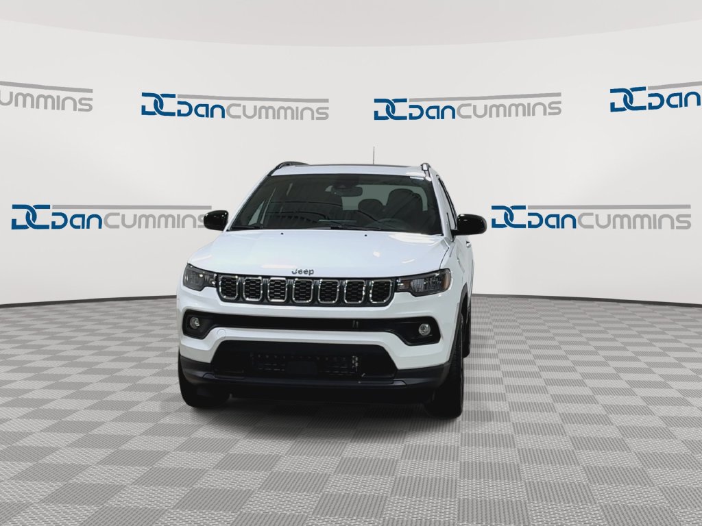 New 2026 Jeep Compass Latitude AWD/4WD image 3