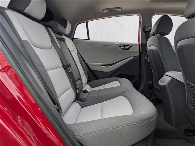 Used 2020 Hyundai Ioniq SEL image 16