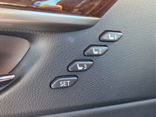 Used 2017 Lexus ES 350 w/ Luxury Package FWD image 35