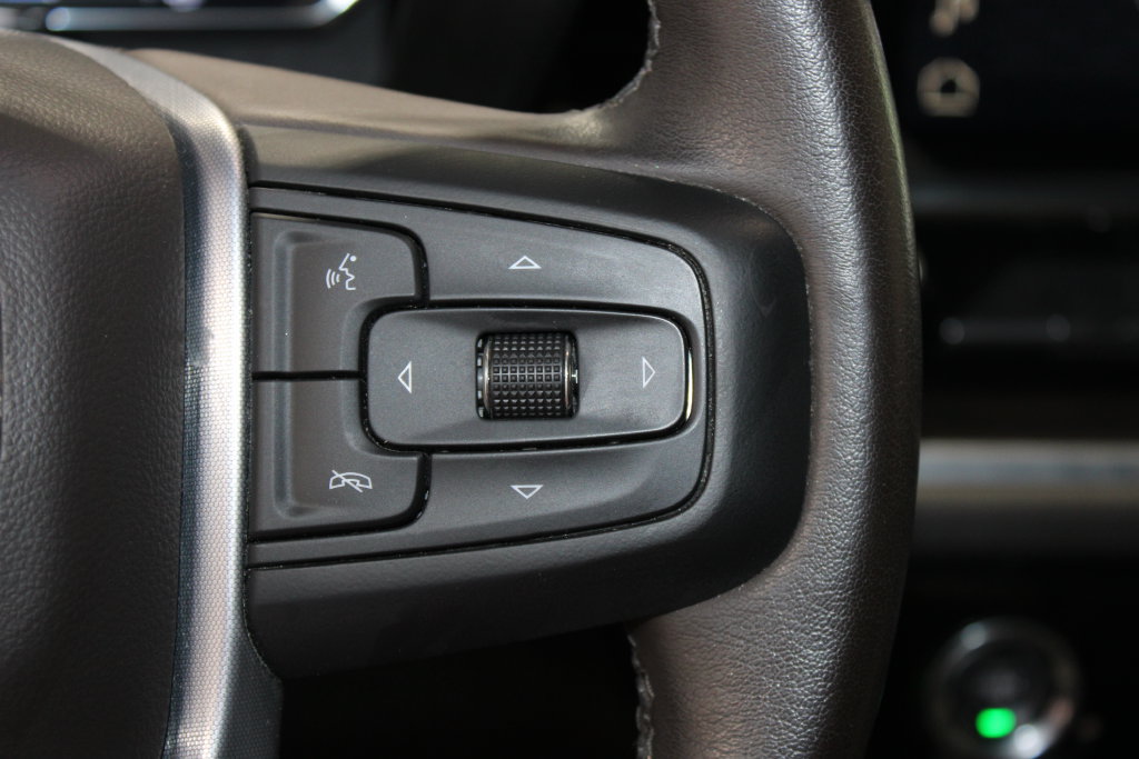 Used 2022 GMC Sierra 1500 SLT AWD/4WD image 49