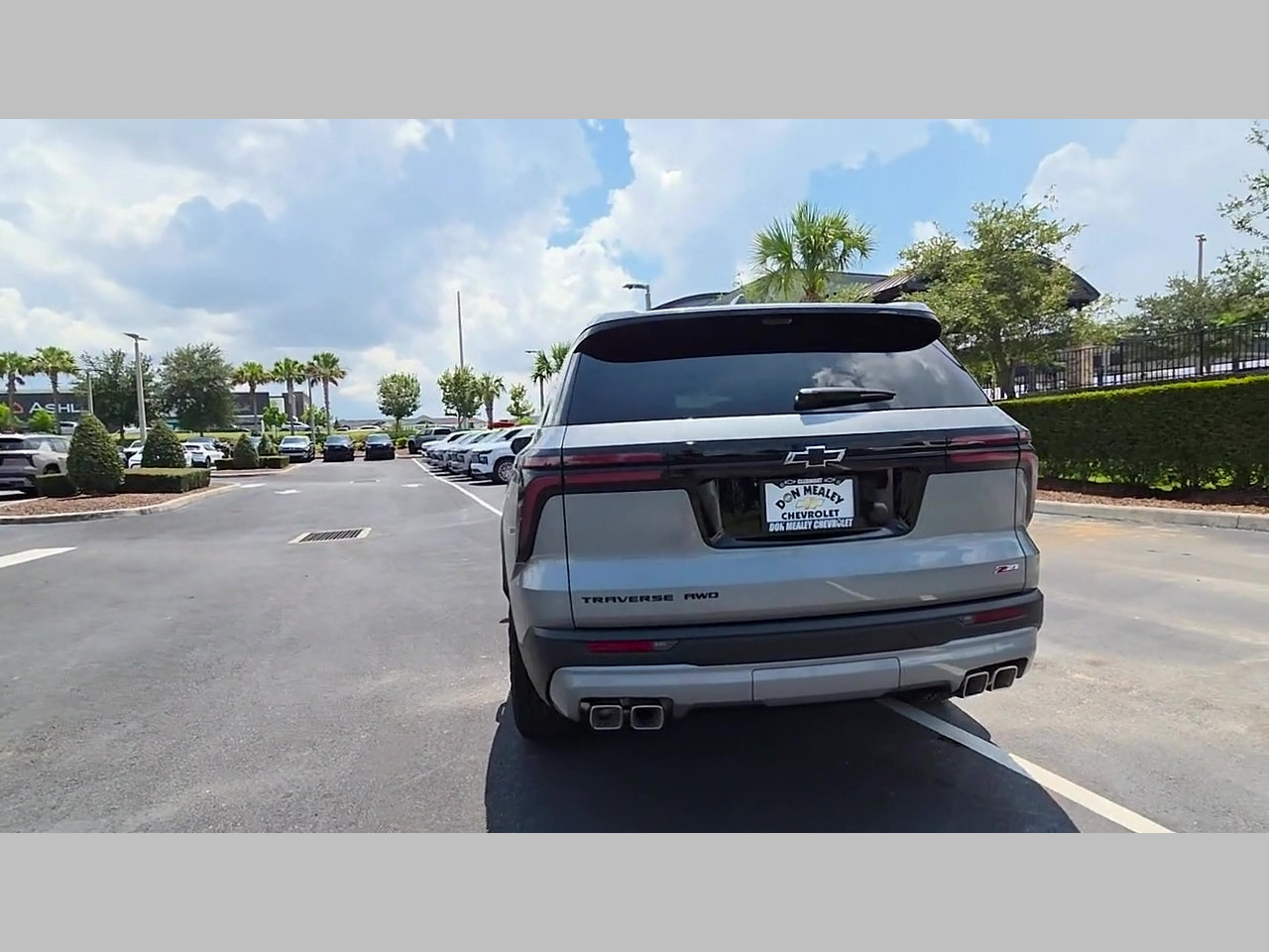 New 2026 Chevrolet Traverse Z71 w/ Driver Confidence Package AWD/4WD image 22