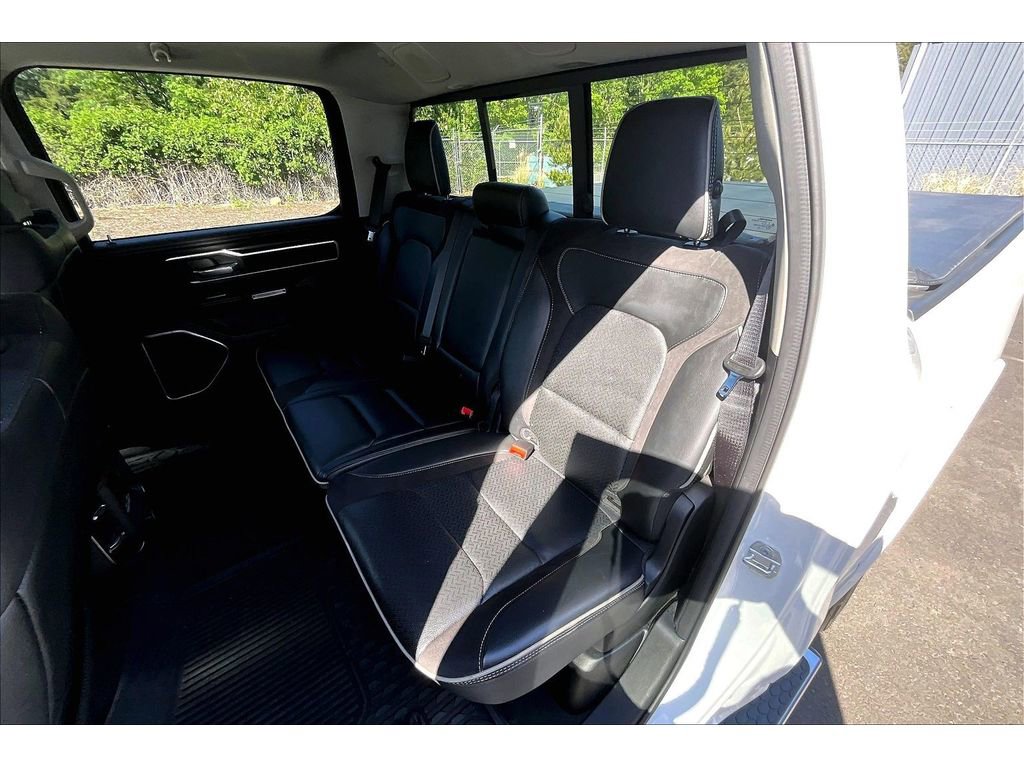 Used 2022 RAM 1500 Laramie AWD/4WD image 25