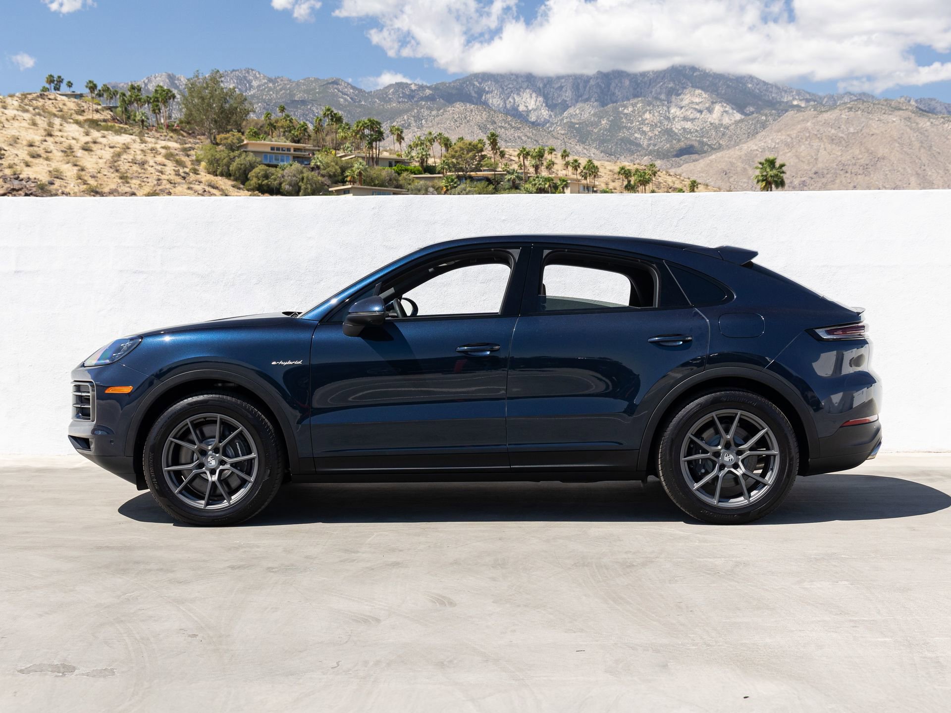 New 2026 Porsche Cayenne E-Hybrid Coupe image 2
