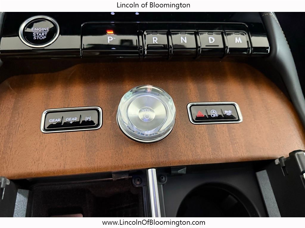 New 2025 Lincoln Navigator L Black Label image 77