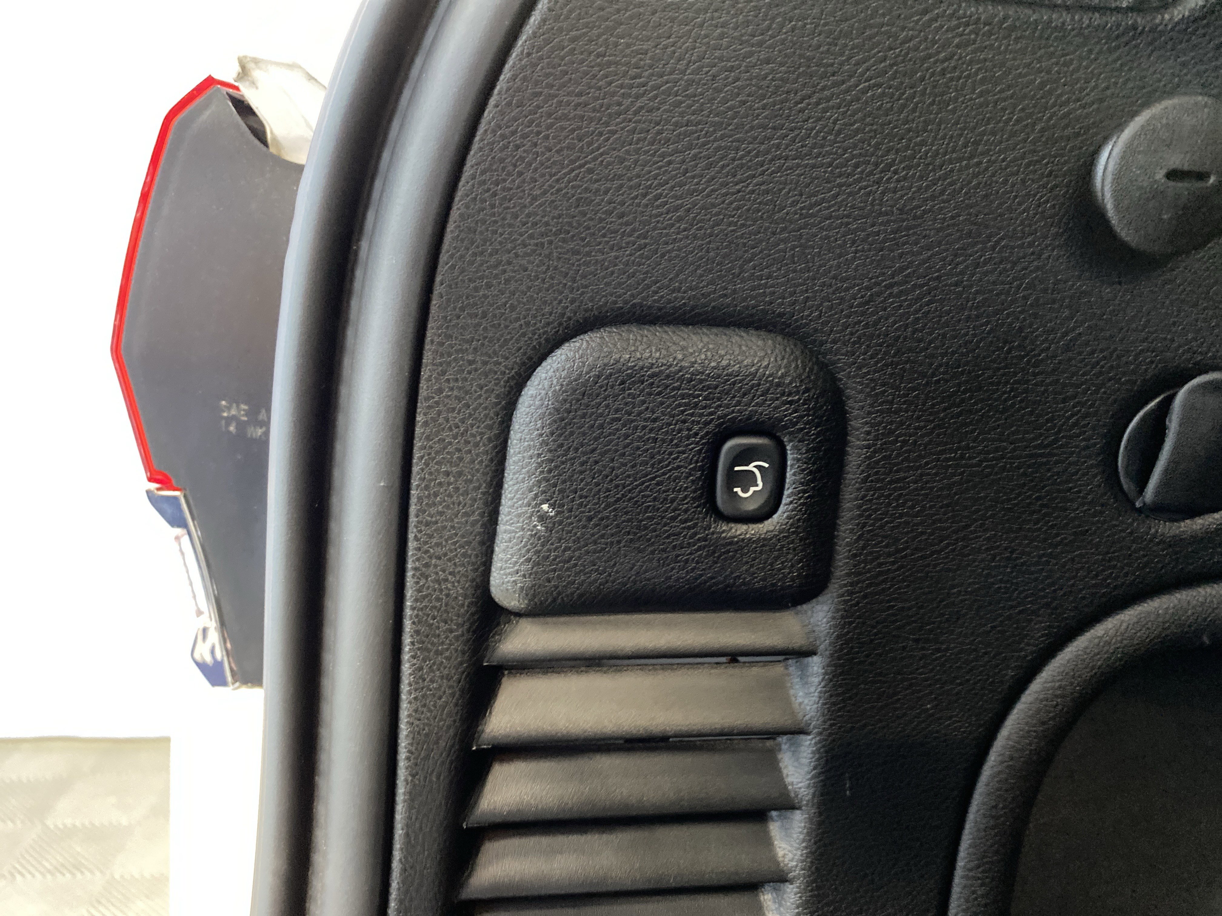 Certified 2022 Jeep Grand Cherokee Limited image 41