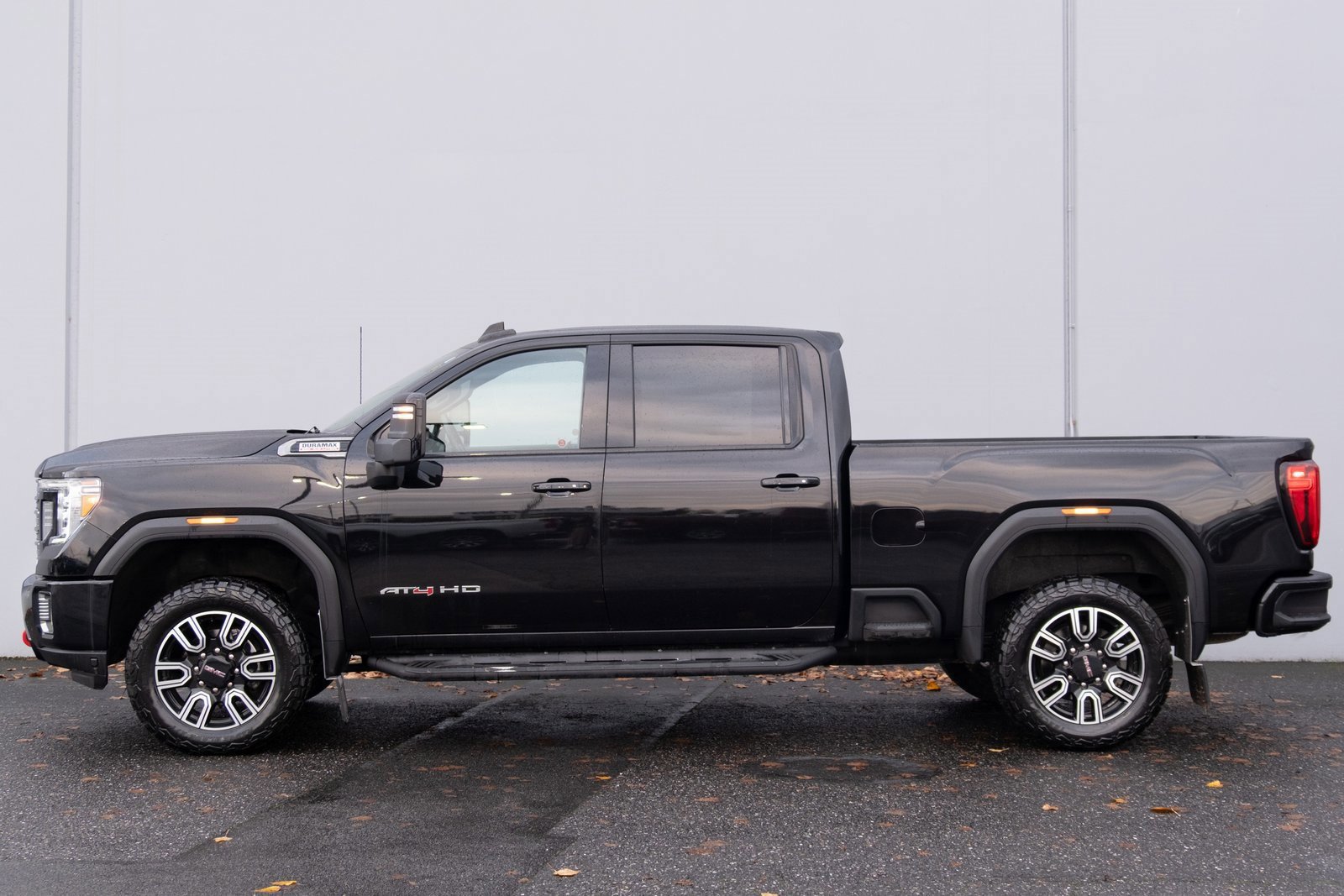 Used 2023 GMC Sierra 2500 AT4 w/ Gooseneck/5TH Wheel Package image 28