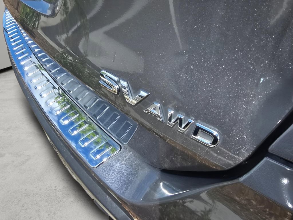 Used 2019 Nissan Rogue SV AWD/4WD image 17