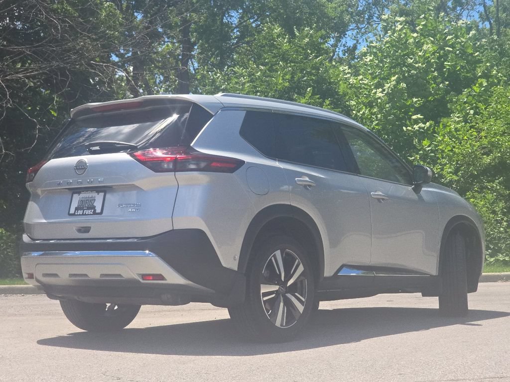 Used 2023 Nissan Rogue Platinum w/ Platinum Premium Package AWD/4WD image 16
