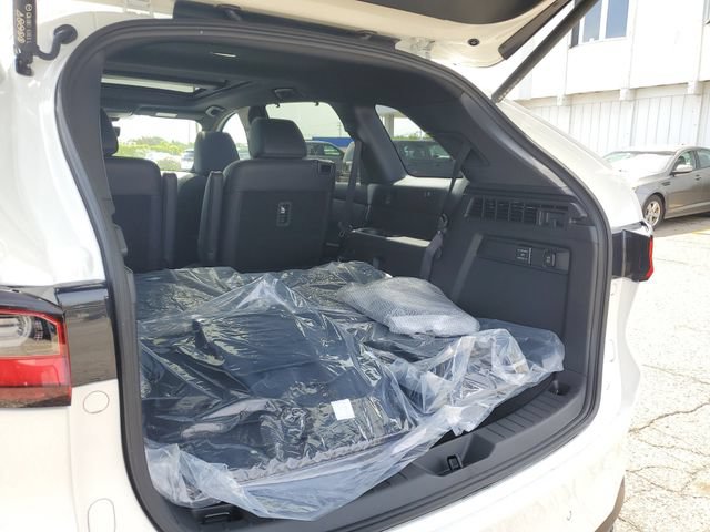 New 2026 MAZDA CX-90 Plug-In Hybrid w/ Premium Plus AWD/4WD image 32