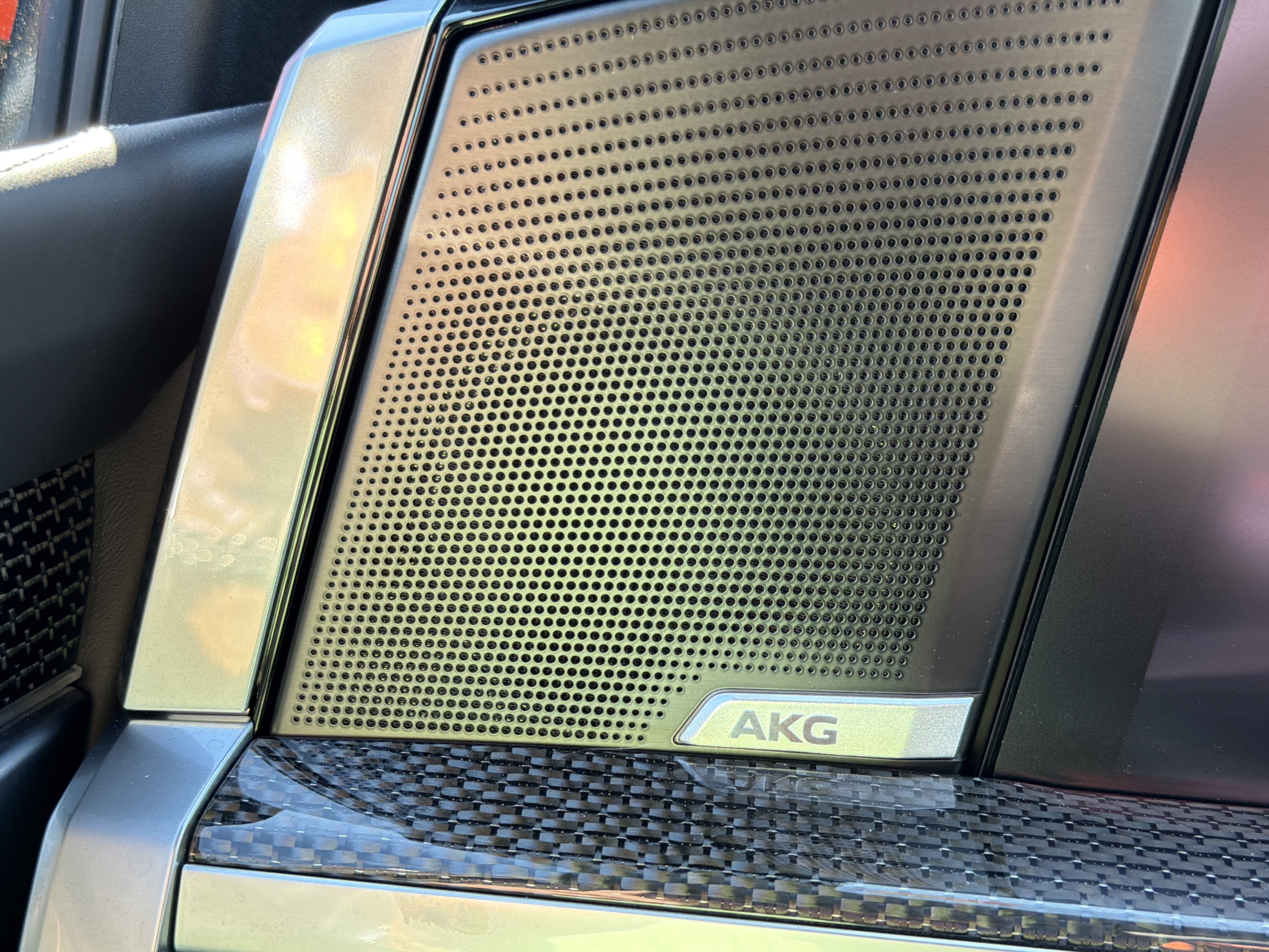 Used 2025 Cadillac Escalade V AWD/4WD image 17