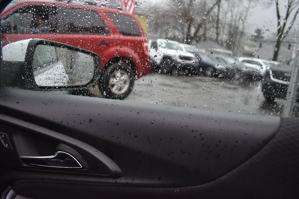 Used 2024 Chevrolet Malibu LT image 22