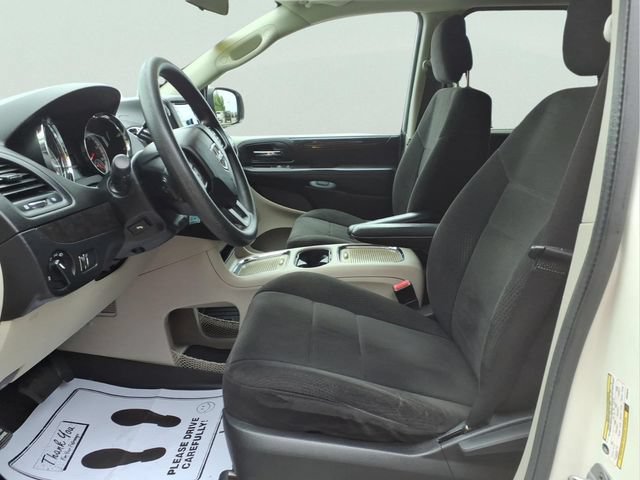 Used 2013 Dodge Grand Caravan SXT FWD image 13