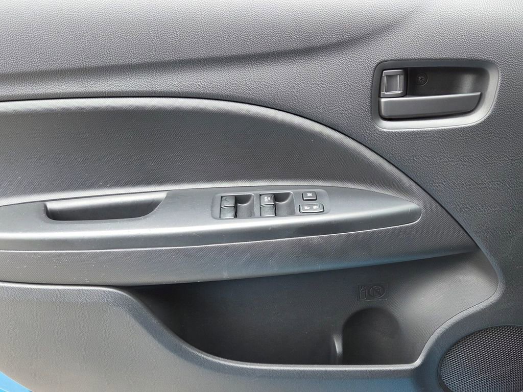 Used 2017 Mitsubishi Mirage ES image 29