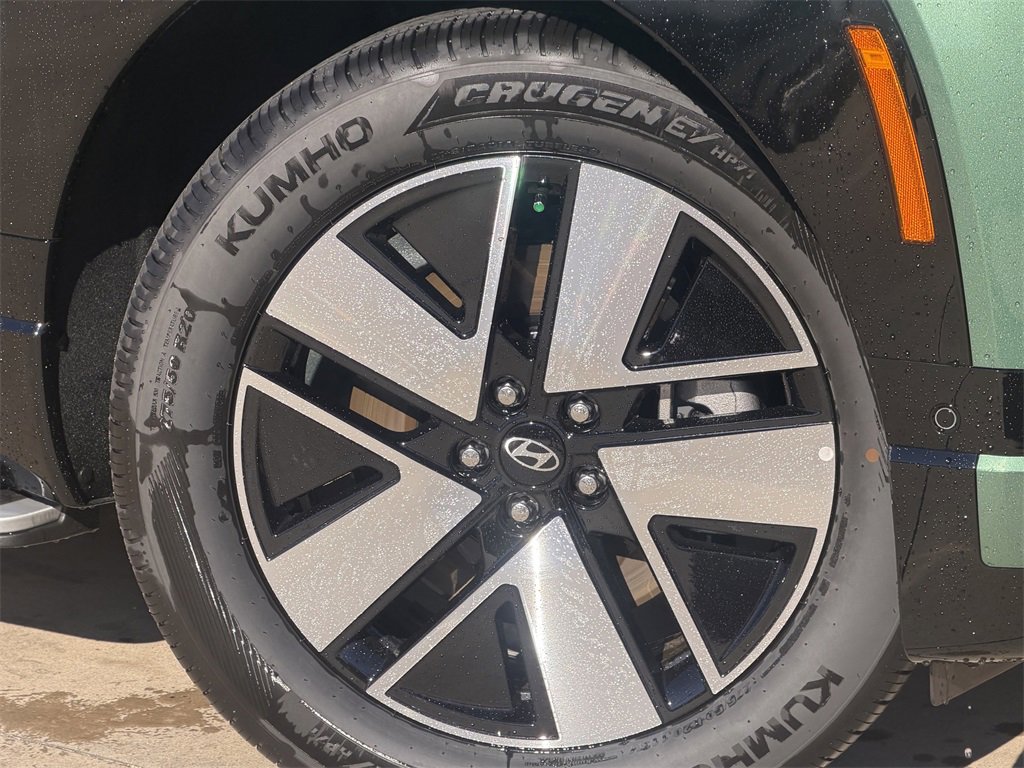 New 2026 Hyundai Ioniq 9 SEL image 9