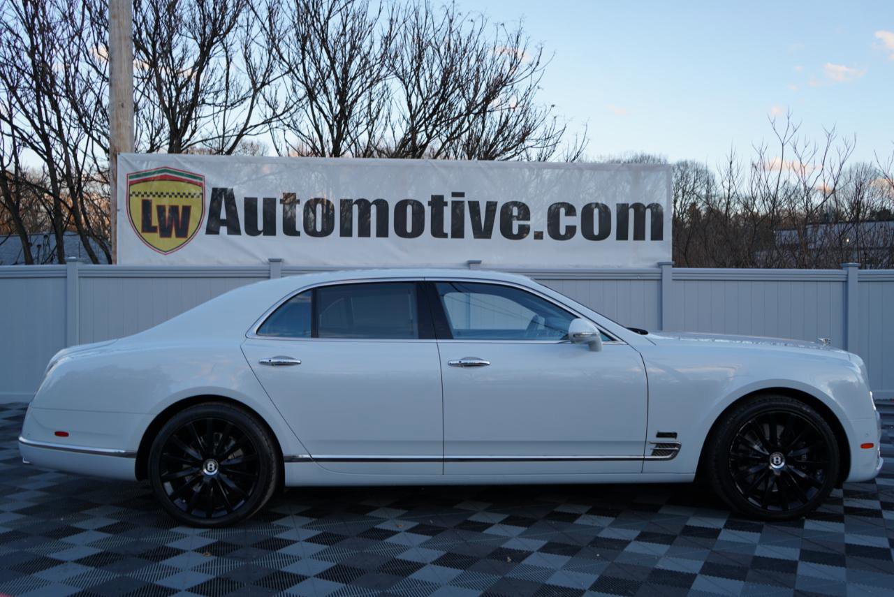 Used 2019 Bentley Mulsanne image 4