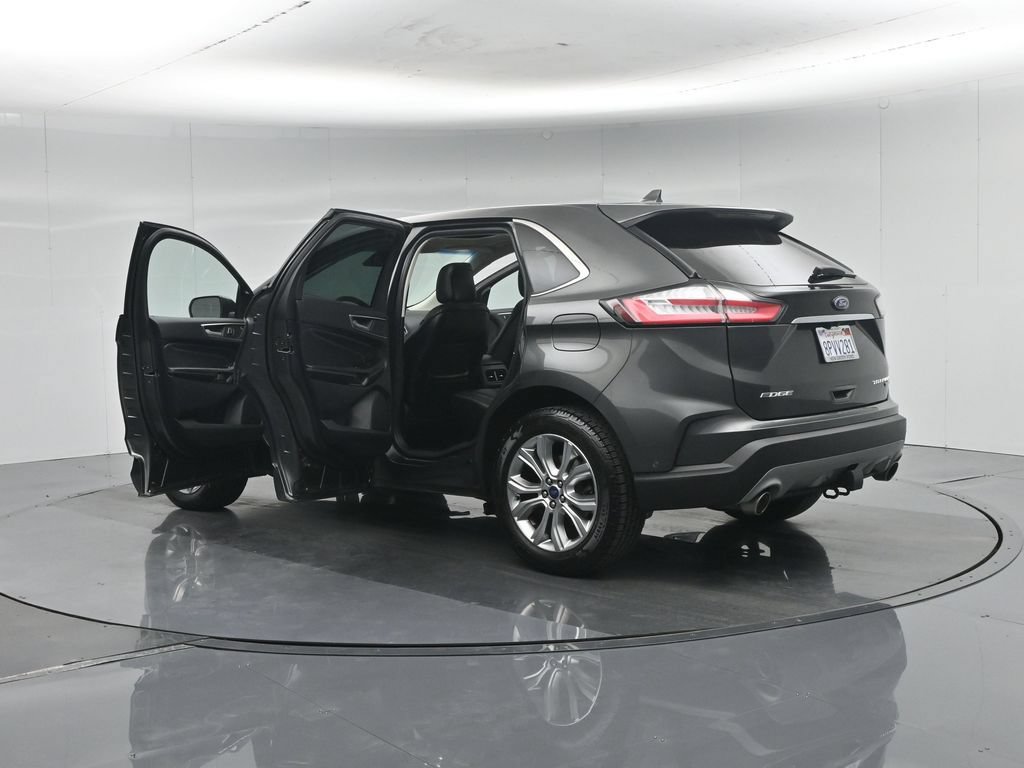 Used 2020 Ford Edge Titanium w/ Equipment Group 301A AWD/4WD image 37