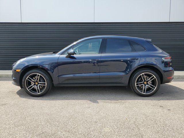Certified 2020 Porsche Macan AWD/4WD image 2