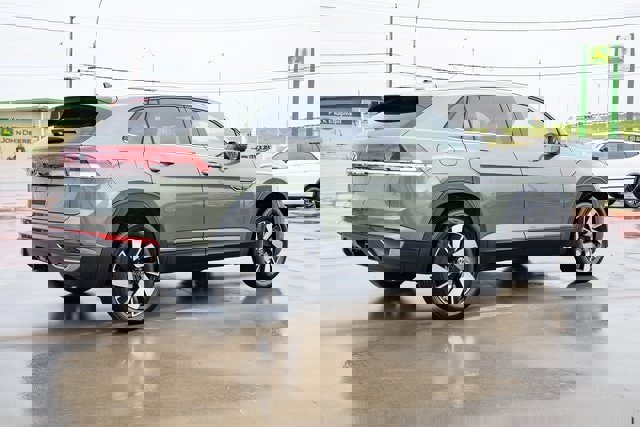 New 2026 Volkswagen Atlas Cross Sport SE image 6