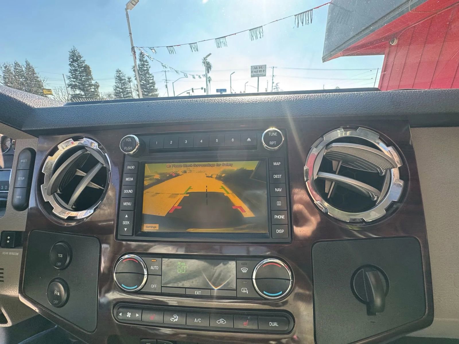 Used 2009 Ford F250 Lariat image 14