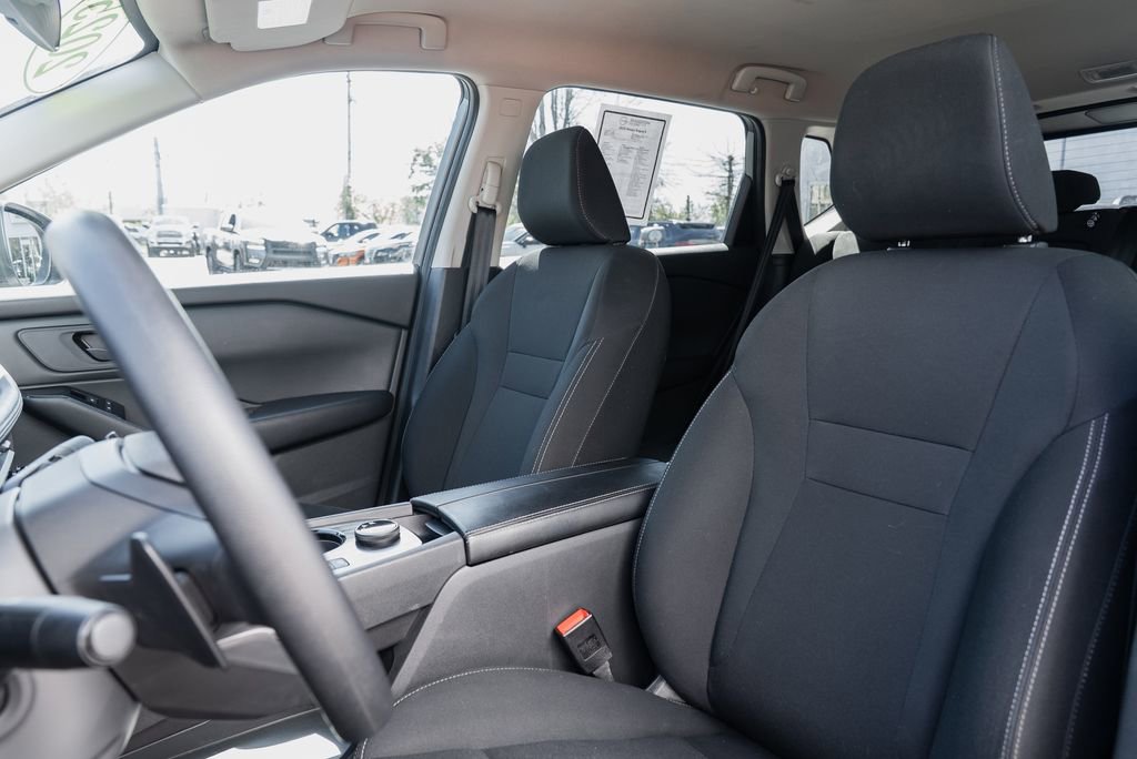 Certified 2025 Nissan Rogue S image 20