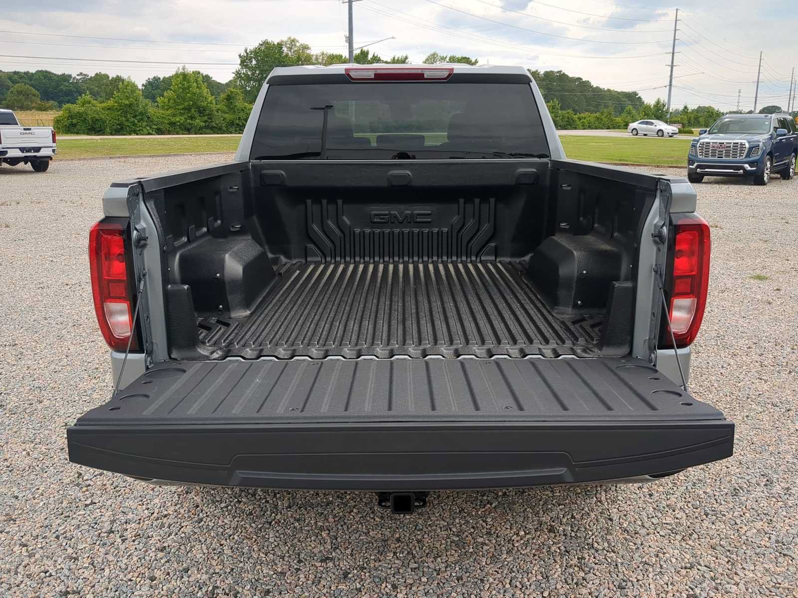 New 2026 GMC Sierra 1500 Elevation AWD/4WD image 24