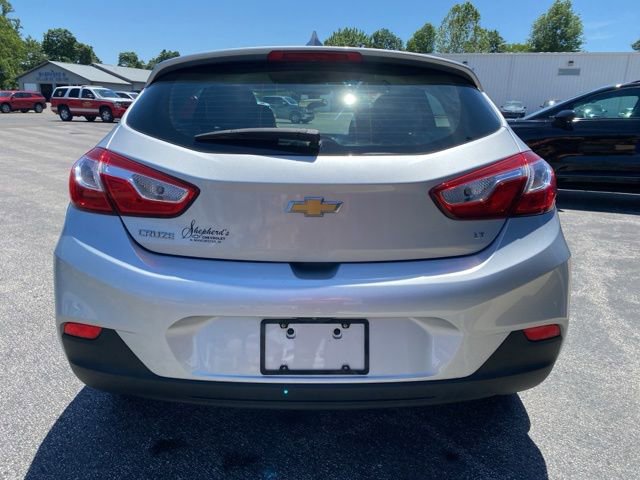 Used 2019 Chevrolet Cruze LT FWD image 4