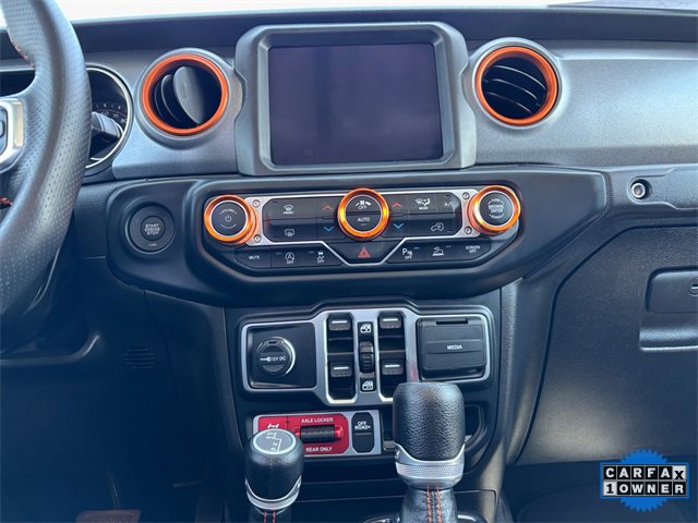 Used 2023 Jeep Gladiator Mojave w/ Safety Group image 11