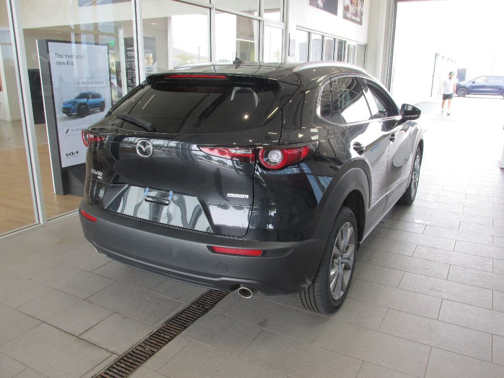 Used 2024 MAZDA CX-30 AWD 2.5 S w/ Premium Package image 8
