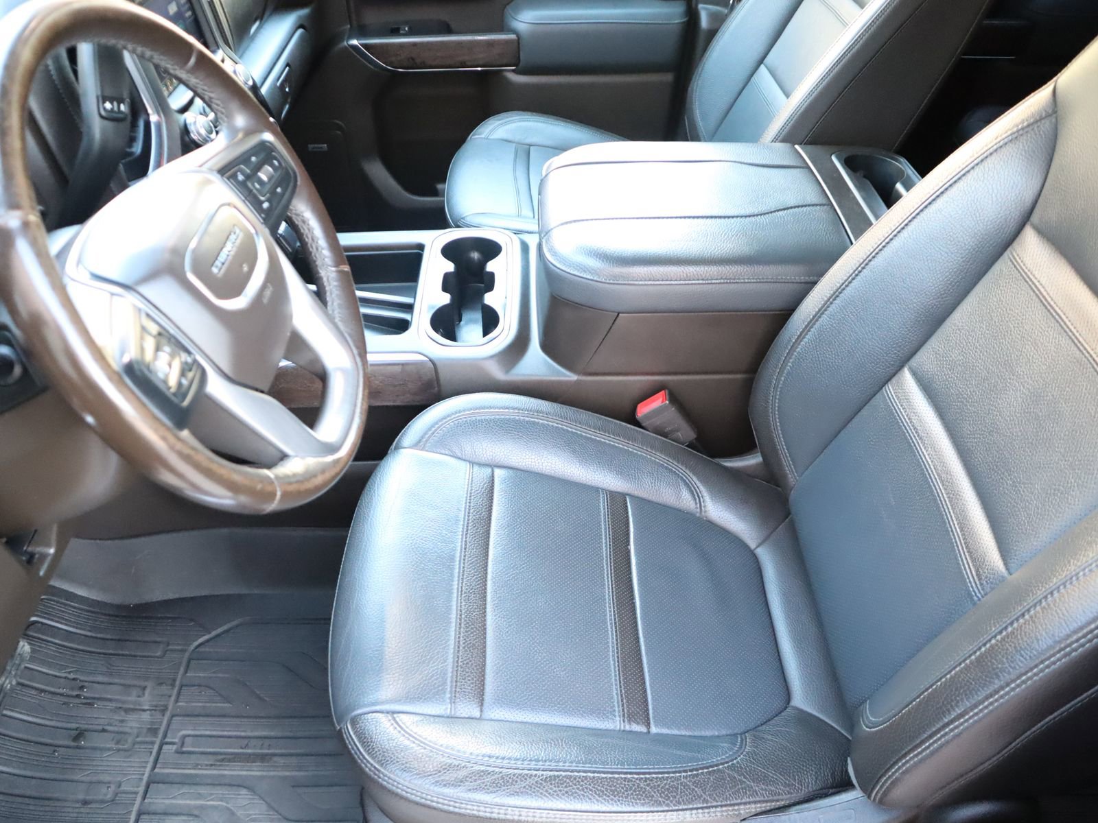 Used 2023 GMC Sierra 2500 Denali image 31