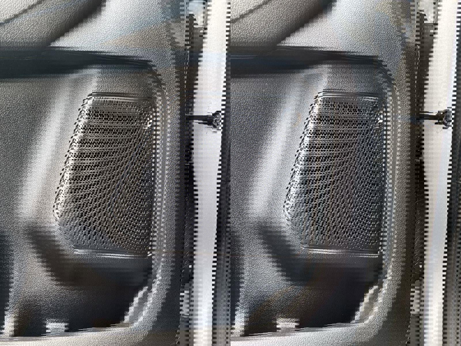 Used 2022 Ford Escape SEL image 15