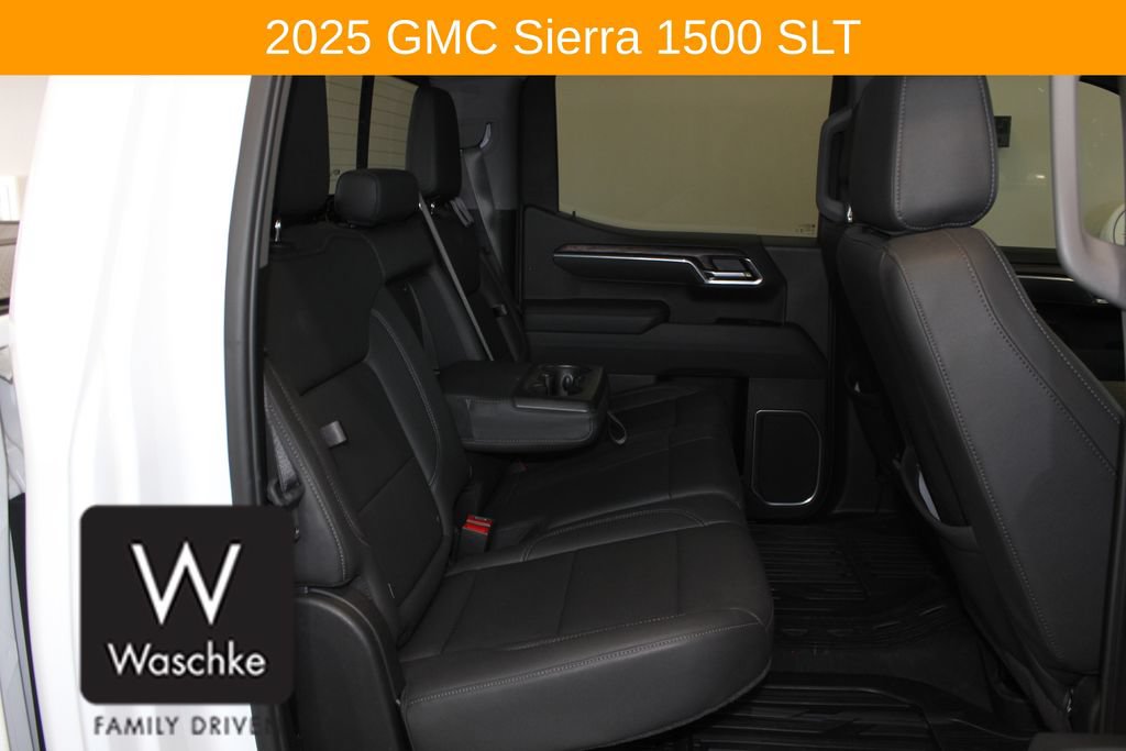 Used 2025 GMC Sierra 1500 SLT w/ SLT Premium Plus Package AWD/4WD image 25