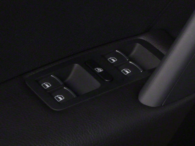 Used 2013 Volkswagen Passat 2.5 S FWD image 17