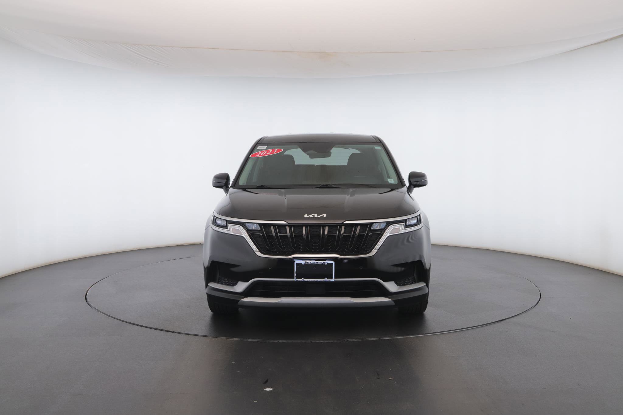 Used 2023 Kia Carnival EX FWD image 22