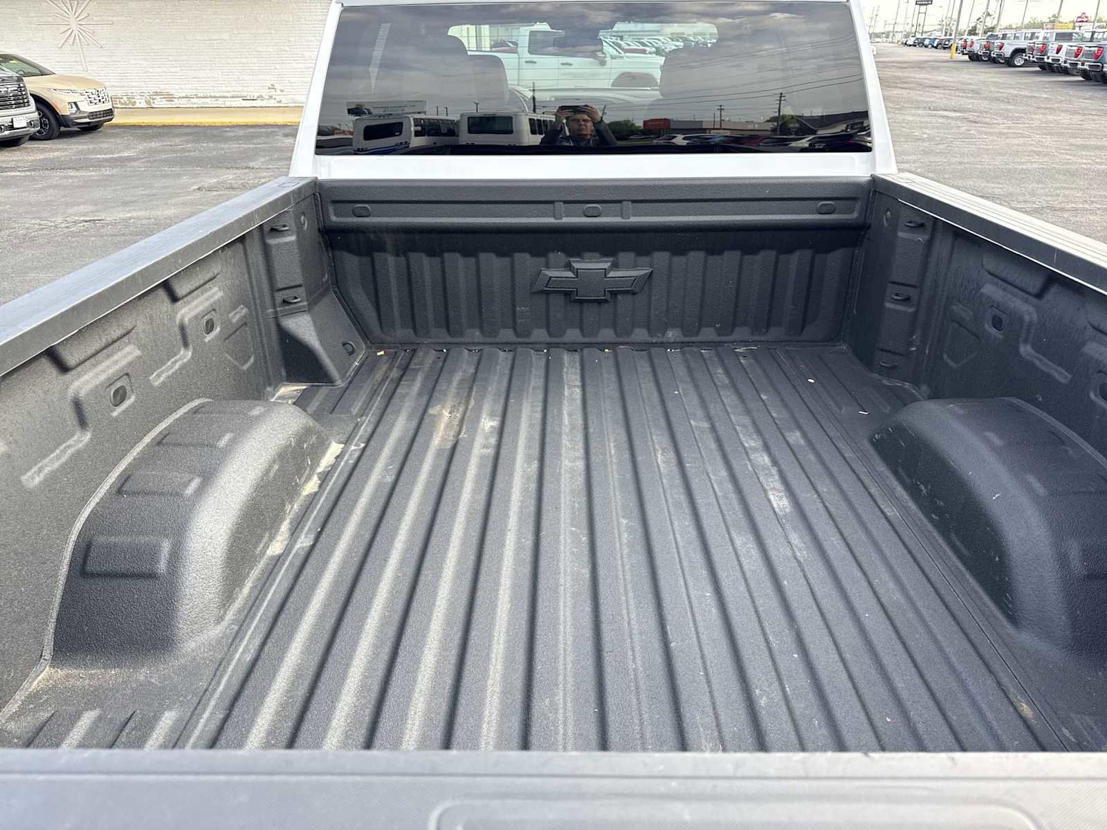 Used 2025 Chevrolet Silverado 3500 LTZ w/ LTZ Convenience Package AWD/4WD image 20