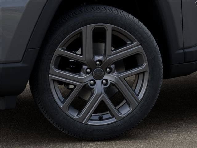 New 2026 Jeep Compass Limited w/ Sun, Sound & Navigation Group AWD/4WD image 8