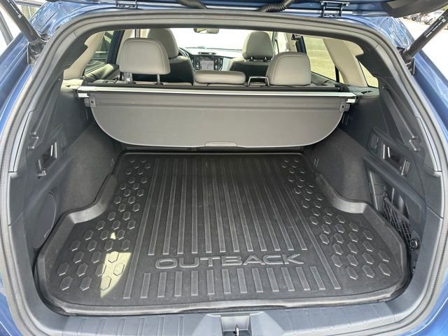 Used 2020 Subaru Outback Limited w/ Popular Package #2 image 14