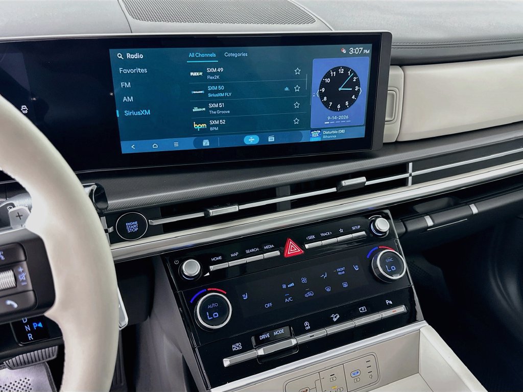 New 2027 Hyundai Santa Fe SEL FWD image 11