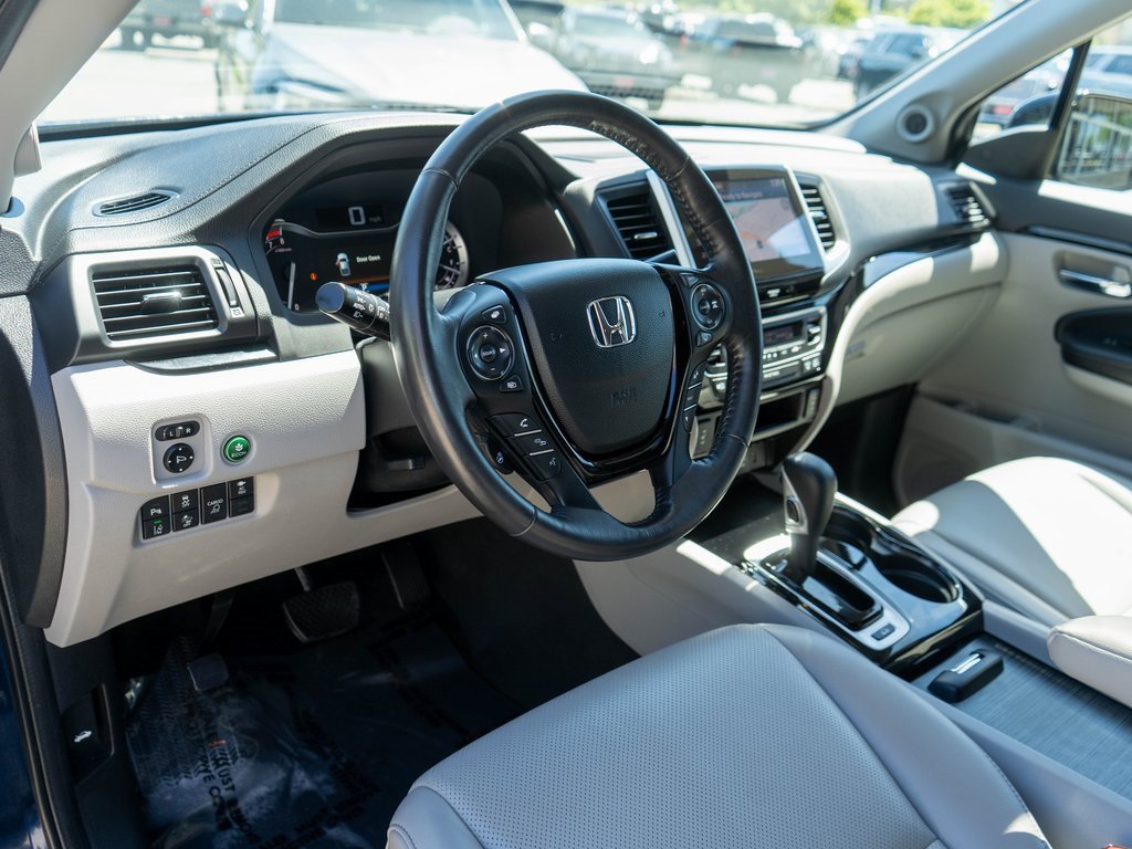 Used 2017 Honda Ridgeline RTL-E image 17