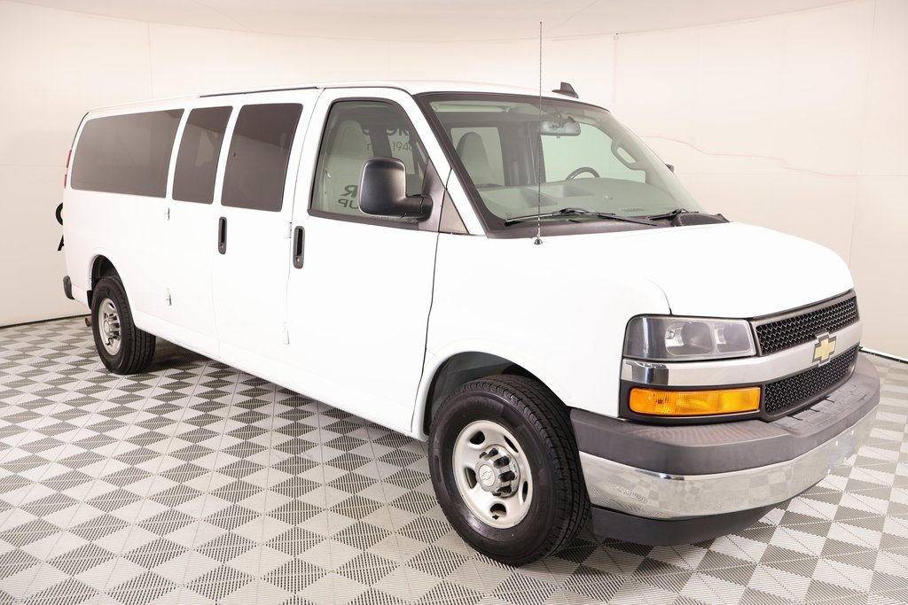Used 2017 Chevrolet Express 3500 LT w/ LT Preferred Equipment Group