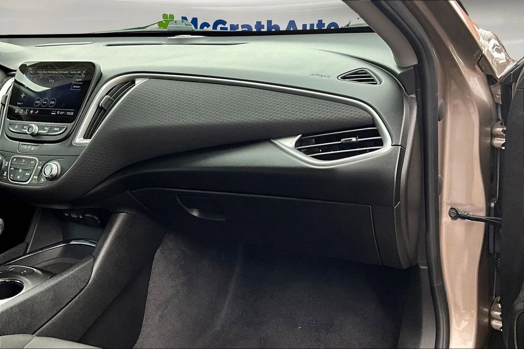 Used 2024 Chevrolet Malibu LT image 27