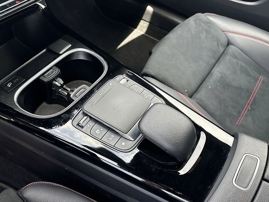 Used 2023 Mercedes-Benz CLA 250 4MATIC image 22