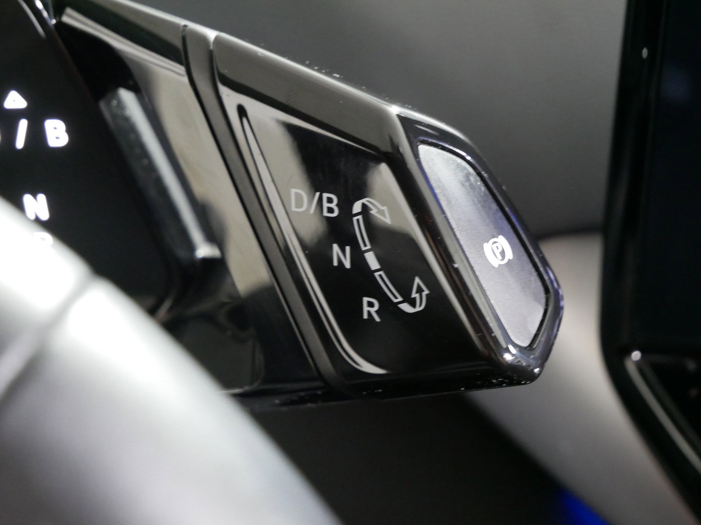 Certified 2023 Volkswagen ID.4 Pro S Plus AWD/4WD image 24