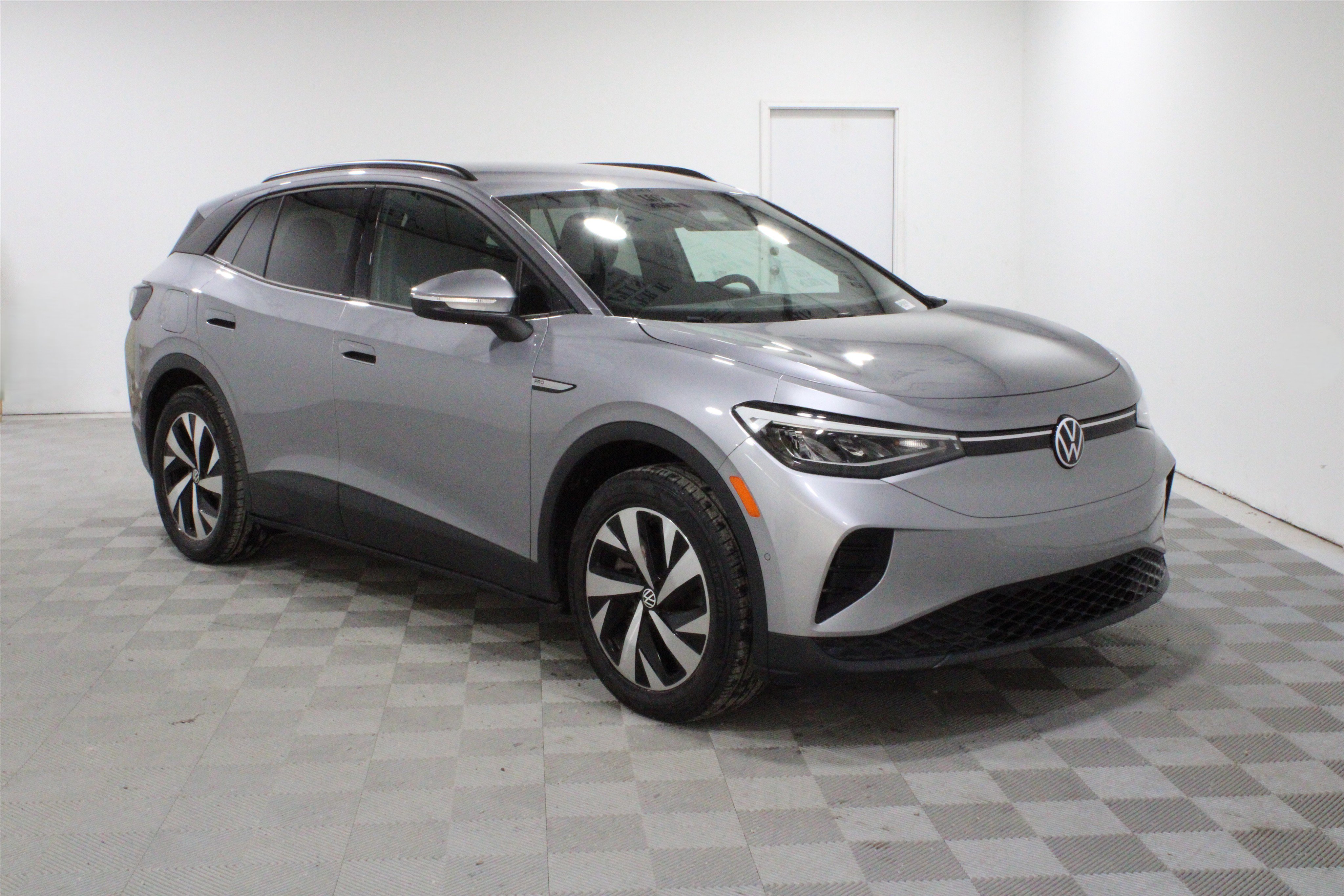Used 2023 Volkswagen ID.4 Pro RWD image 1