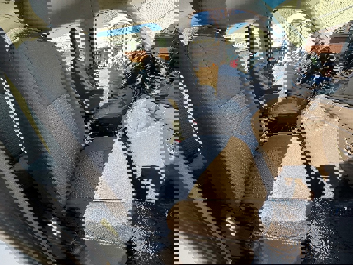 Used 2024 Ford Transit 350 XLT image 14