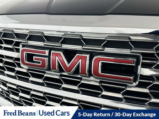 Used 2023 GMC Terrain Denali image 24
